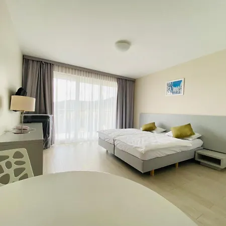 Apartamenty Czarna Gora Veraneo Sienna  Exterior photo